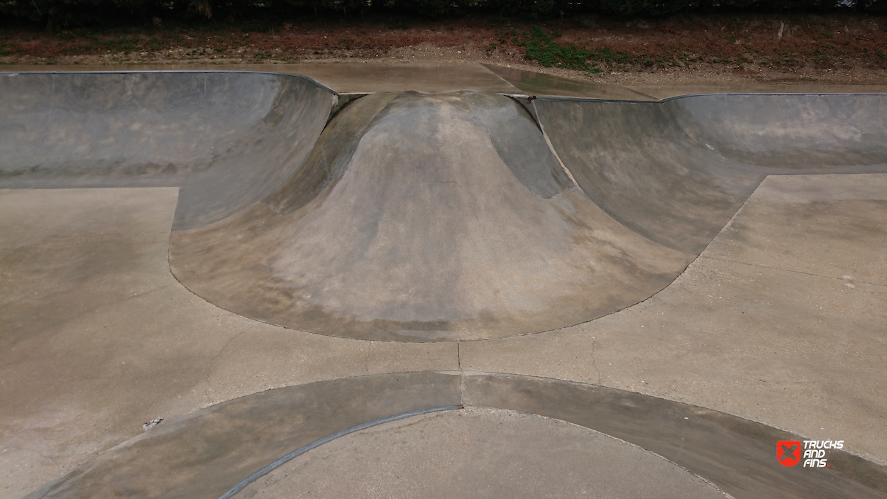 Bry Sur Marne skatepark